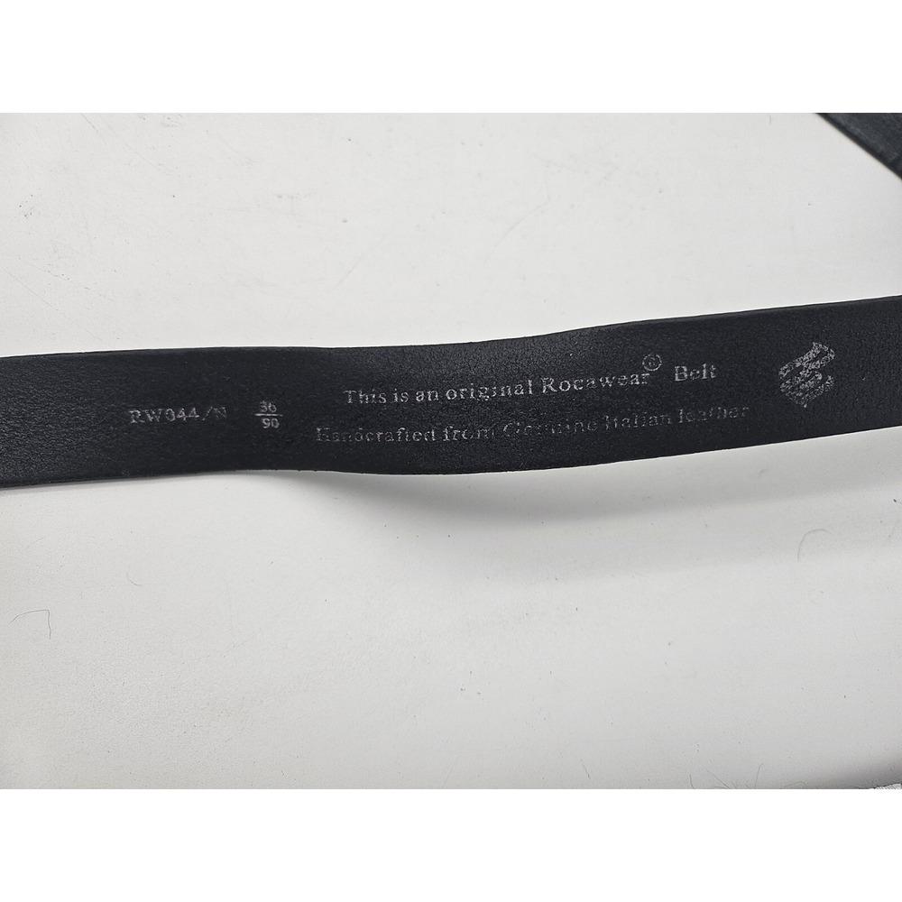 Rocawear Black Italian Leather Belt Spell Out Buckle RW044/N 41-44 Y2K VTG - Picture 4 of 7